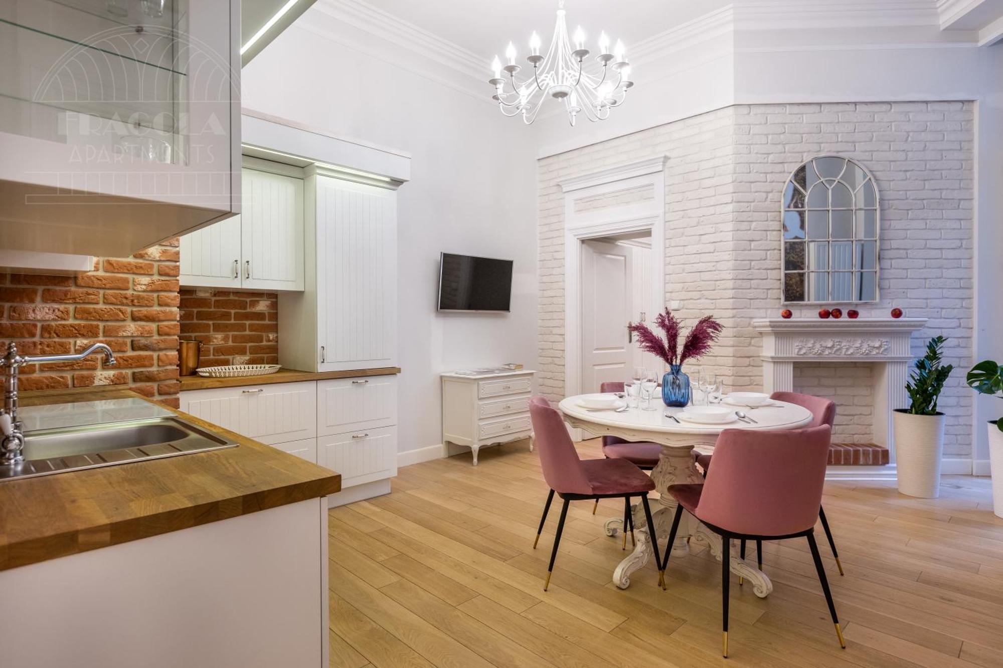 Cozy City Center Apartments Pilsudskiego 11 Krakkó Kültér fotó